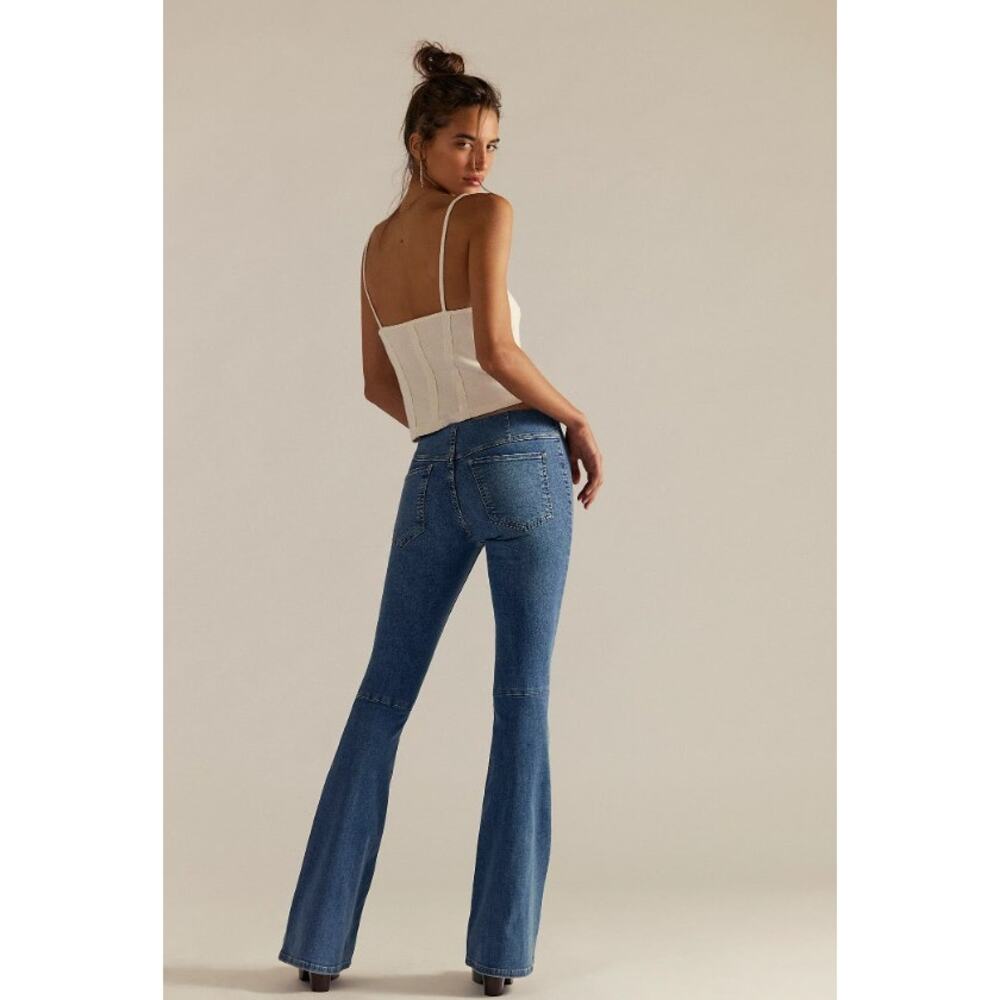 We the Free Penny Pull On Flare Jeans, Size 28 - Picture 2 of 9